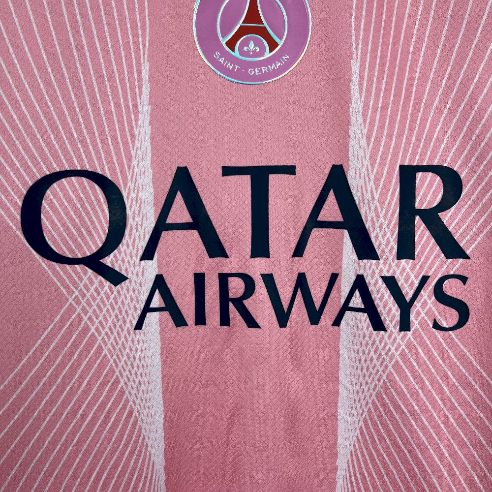 Maillot Paris (PSG) concept Rose 2025-26