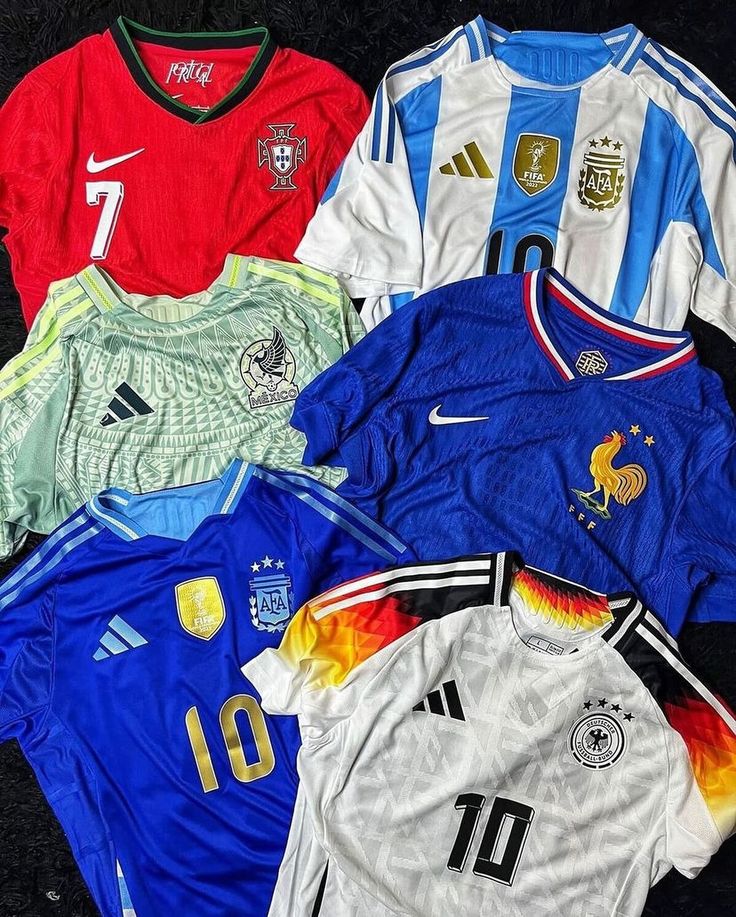 Les Maillots