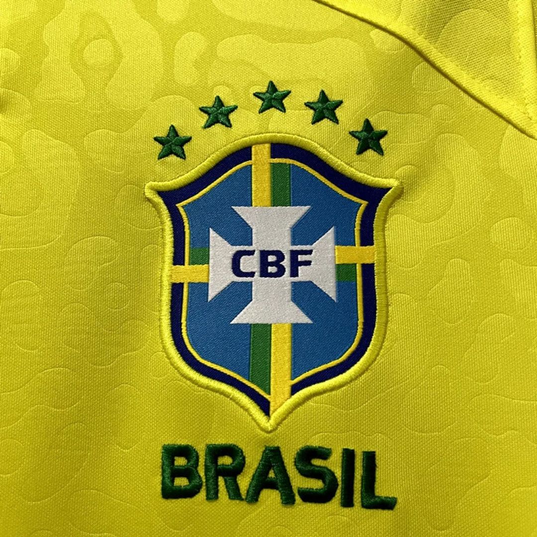 Maillot Brésil Domicile Jaune 23/24