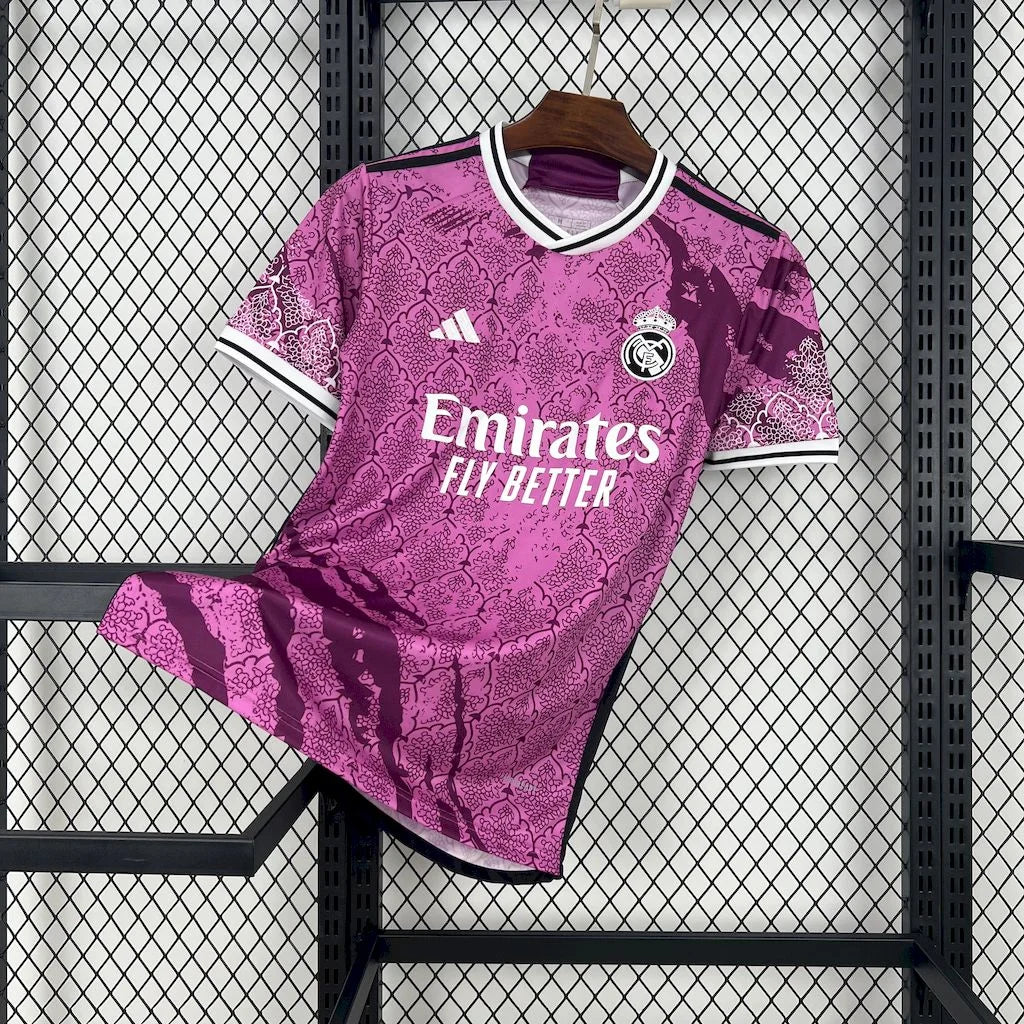 Maillot Real Madrid foot concept rose 2025 2026