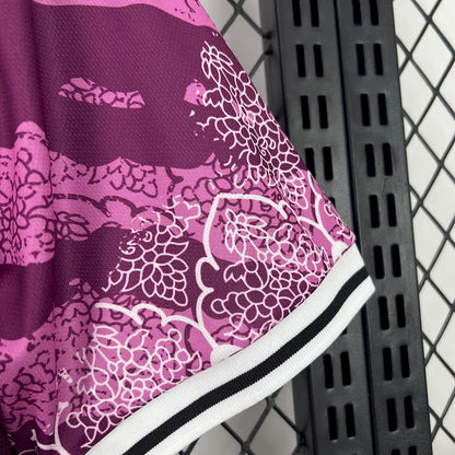 Maillot Real Madrid foot concept rose 2025 2026