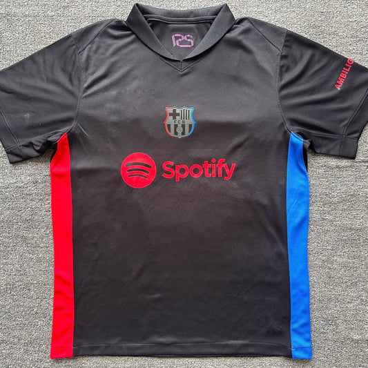 Schwarzes Trikot des FC Barcelona 24/25