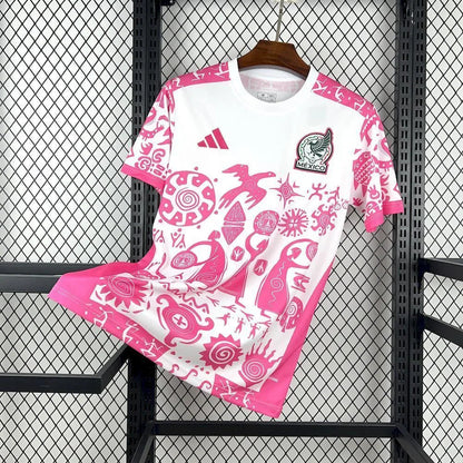 Maillot Mexique concept 2026 rose
