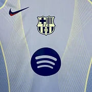 FC Barcelone maillot foot bleu ciel et jaune 2025 2026