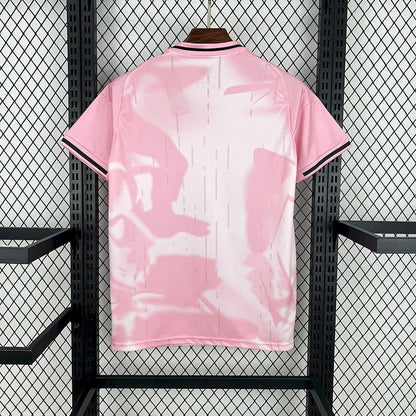 Maillot Real Madrid Edtion Spécial Rose 24/25