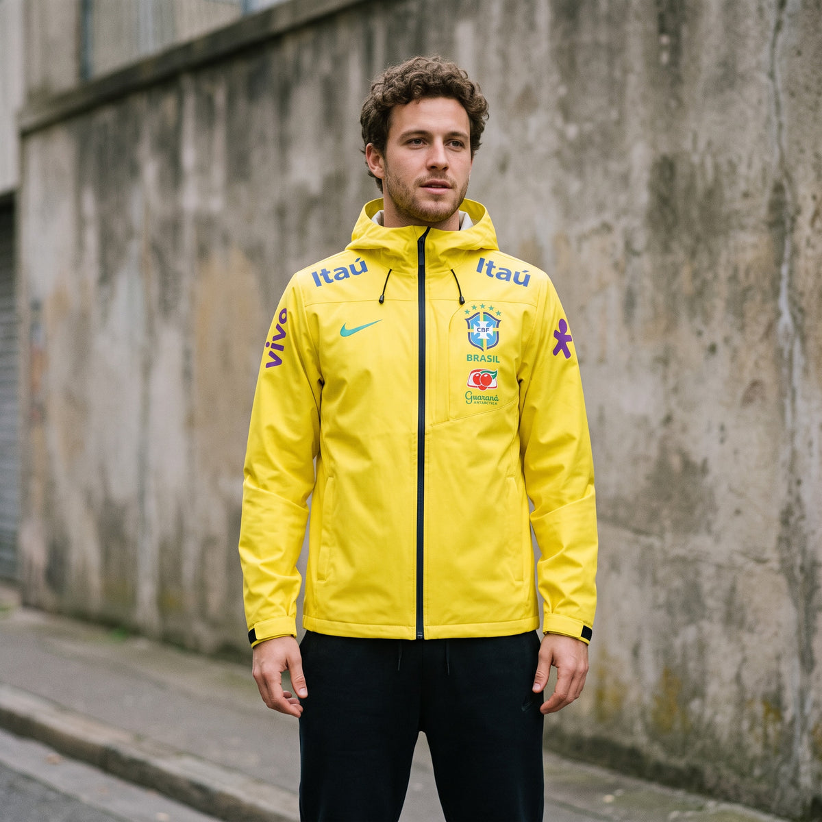 Veste Brésil jaune 2025/2026 – portée